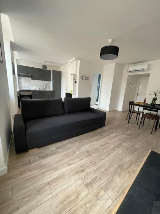 Appartement1 Neuf Climatisee Blaye Exterior foto